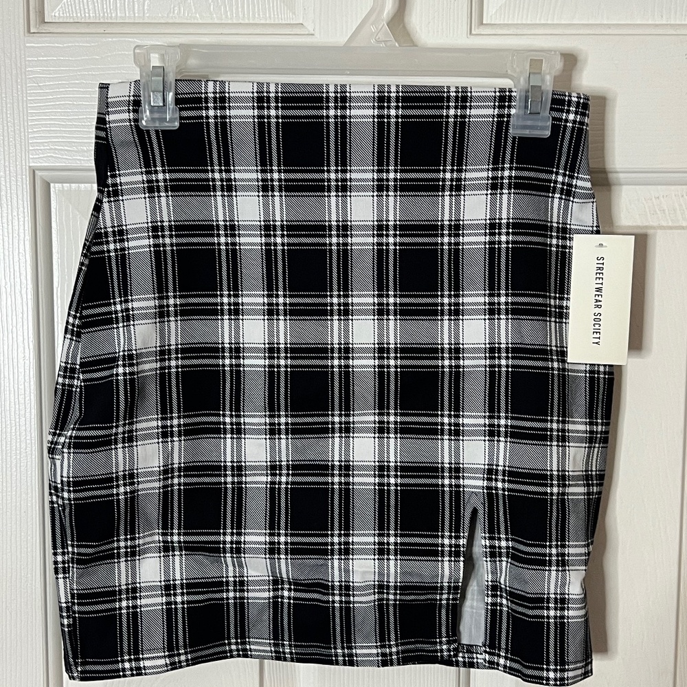 Streetwear Society black & white pencil skirt